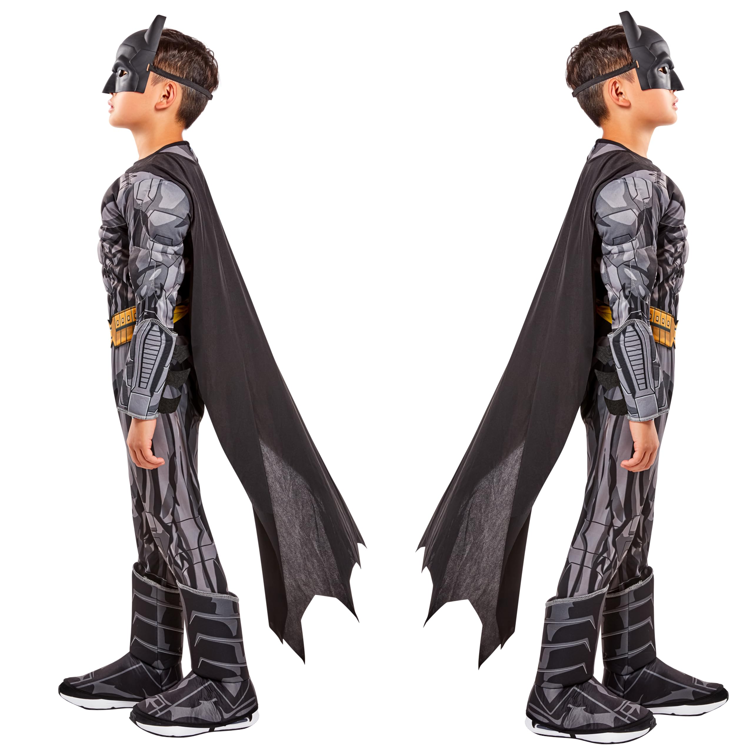 DC Comics Superheroes: Batman Costume for Kids by Rubies, Boy's Small - Image 3